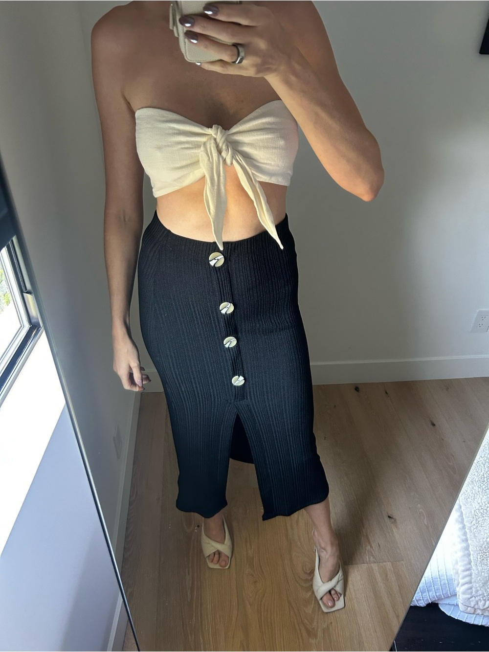 Topshop Black Ribbed Button-Front Midi Skirt and top